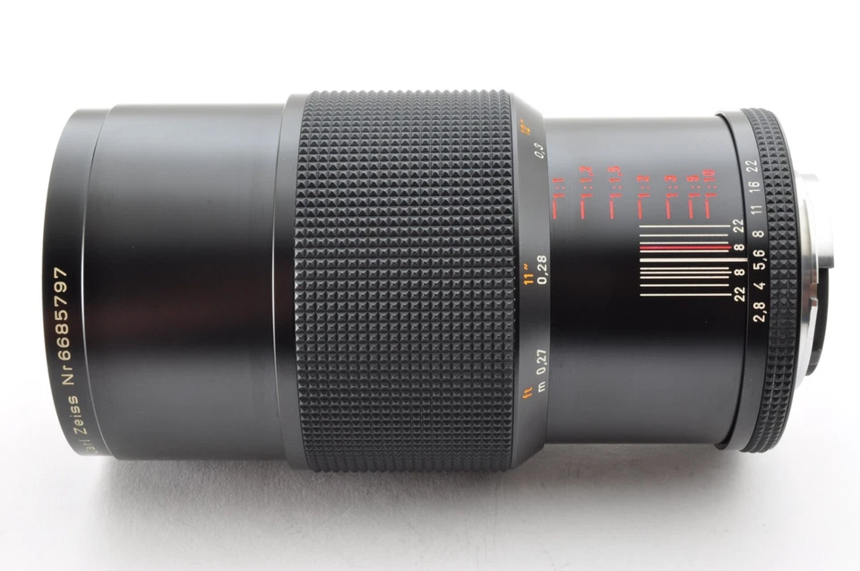 CONTAX Carl Zeiss S-Planar T* 60mm F2.8 AEG EXC+++++ Macro Lens From JAPAN #6685 - image 3 of 4