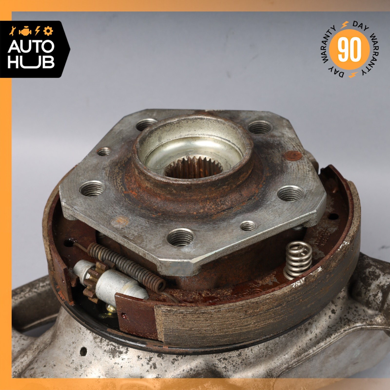 11-19 Maserati GranTurismo S M145 Rear Right Side Spindle Knuckle Hub OEM