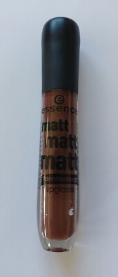 essence Matt Matt Matt Longlasting Lipgloss 09 AMERICAN GIRL 5 ml   