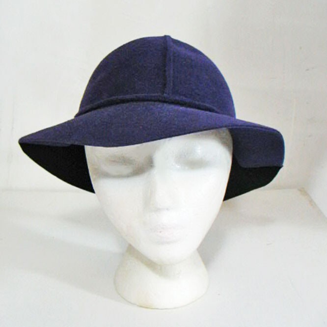 Chic Jean-Charles Brousseau Paris Felted Purple Black Hat 21-3/4