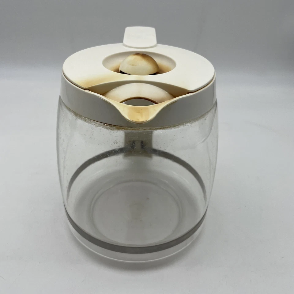 Cuisinart Coffee Pot Glass Carafe & Lid Replacement White Model DGB-500 - Image 3 of 4