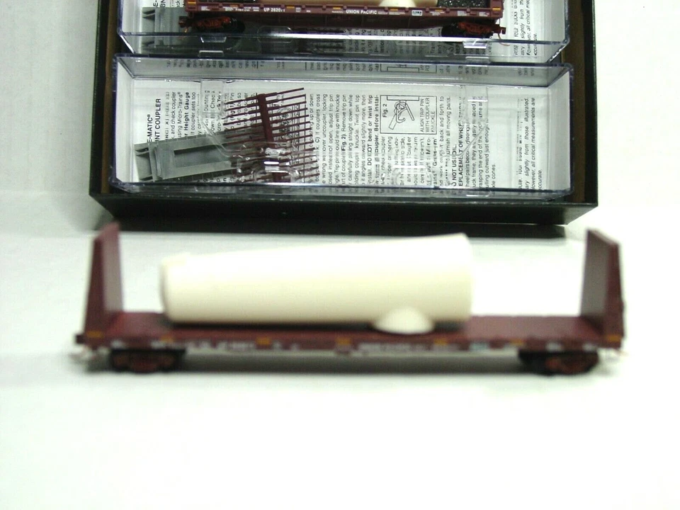 MICRO-TRAINS LINE RUNNER PK WIND TURBINE GENERATOR UNION PACIFIC 99301700 - Image 3 of 3