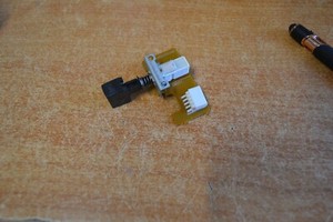 Technics SJ-MD150/100  Ersatzteile Power Knopf