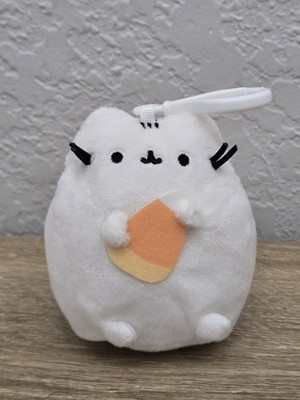 2026 Gund Pusheen HALLOWEEN Mystery Plush Clip WHITE CAT W/CANDY