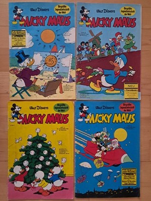 Mickey Mouse No.33, 35, 51, 52 - Bundle of 4 Comic Books from 1965 with Football Album