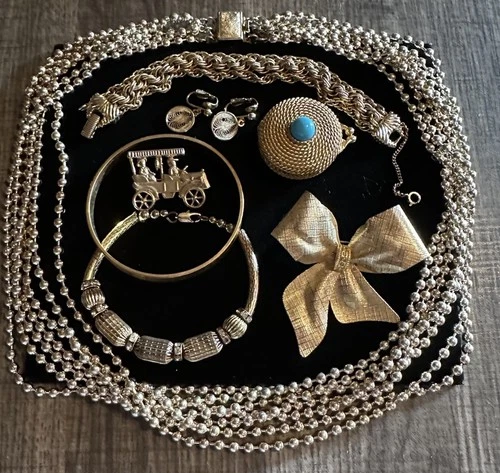 Vintage Estate Costume Jewelry Lot Retro MCM Estate Runway Bracelet Necklace