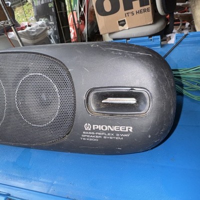 Used Set of 2 Black Pioneer Special Fit TS-X200 3-Way 4in Car