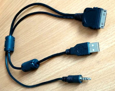 ZENEC ZE-NC-IPS - iPod/ iPhone Connection Cable für Zenec E GO+NC620, neu in OVP