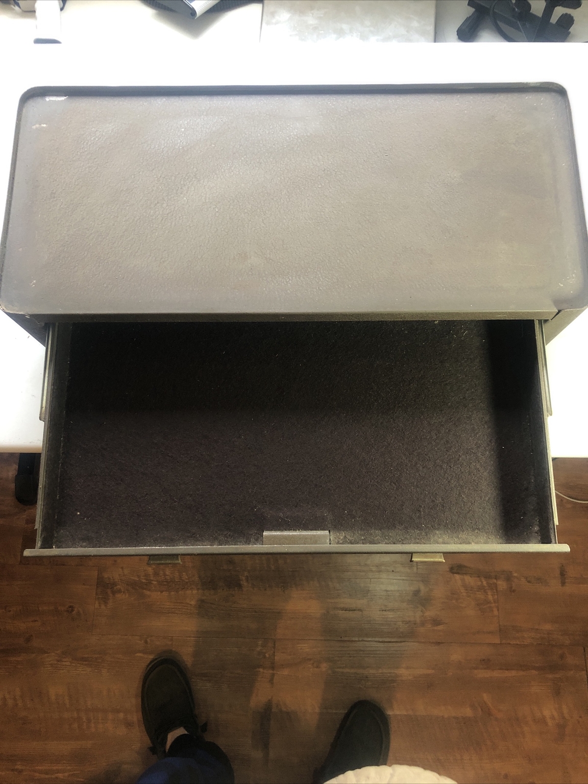 Kennedy MC22 2Drawer Riser Steel Machinist Base Chest Tool Box 21