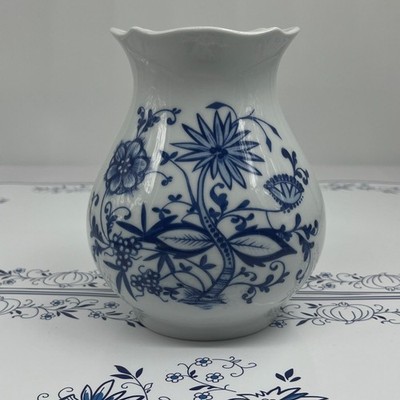 Kahla Porzellan Vase   Klassisches Zwiebelmuster   Höhe 14 cm