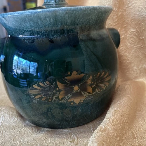 Vintage Hull Pottery Bean Pot- Green Agate w/ Decal Beautiful!