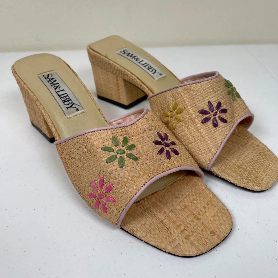 Vintage SAM & LIBBY Natural Raffia Floral Heeled Sandals Mules 9M 90s Y2K Boho - Image 2 of 4