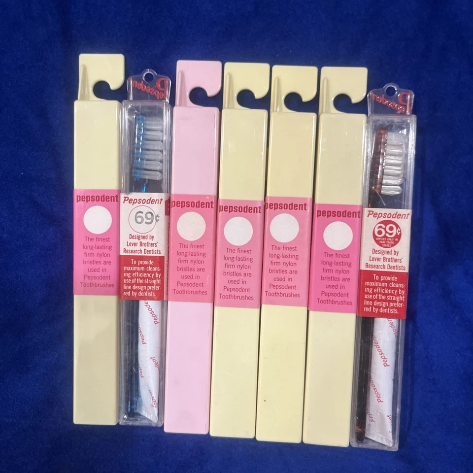 Lote de 7 Pasta de Dientes Pepsodent Mediana Dura De Colección Nuevo En Caja Lote #6 Foto 3 de 3