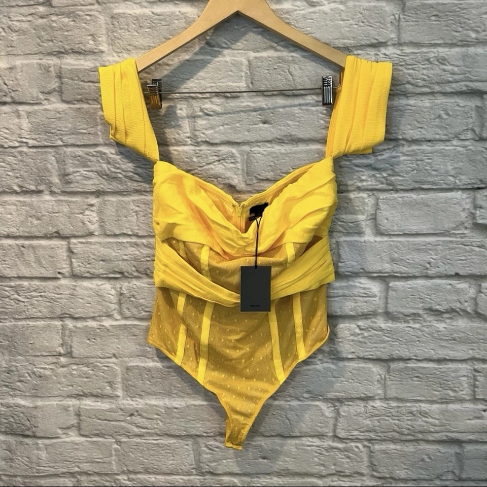 Nuevo con etiquetas Body Revolve NBD para mujer talla mediana The Alano en amarillo canario Foto 3 de 4