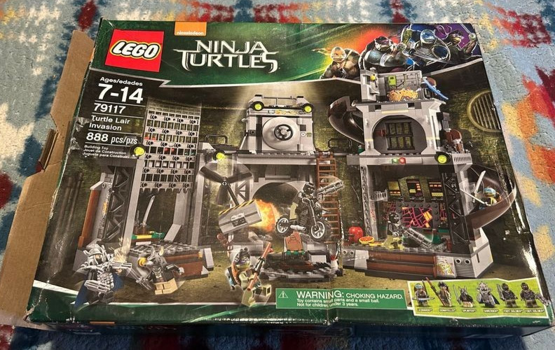 Lego 79117 Teenage Mutant Ninja Turtle Lair Invasion TMNT