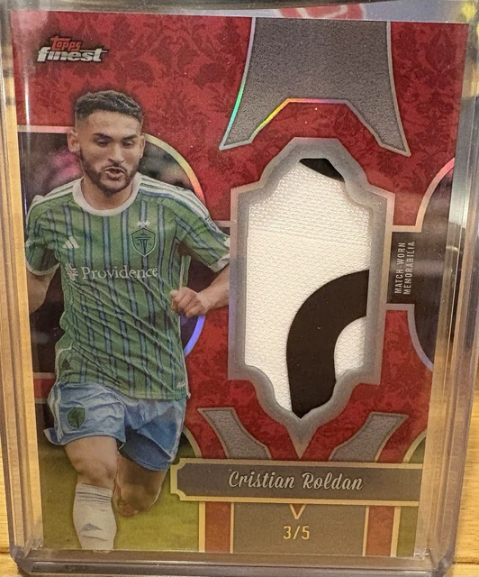 Cristian Roldan Finest Fabric Relic /5; 2025 Topps Finest MLS