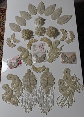 34 Assorted Beads Applicate