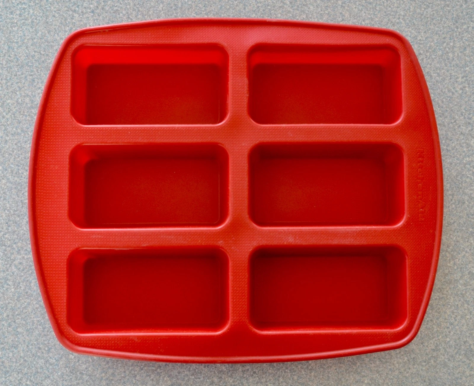 ^KITCHENAID SILICONE 6-MINI LOAF BREAD PAN
Opens in a new window or tab