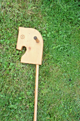 Steckenpferd  Stockpferd Laufpferd Spielpferd massiv Holz handgefertigt Top