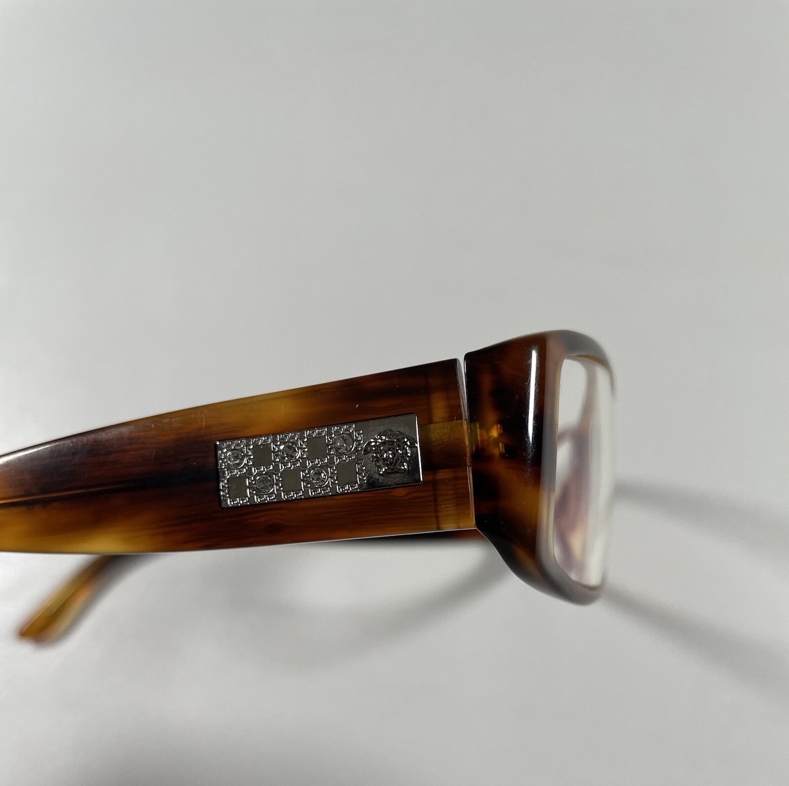 Vtg Versace Womens Glasses Frames Only Tortoise Italy Mod 3052 B 163 52 16 135 thumbnail 9