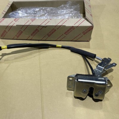 Fits For TOYOTA HIACE COMMUTER 69350-26122 GENUINE BACK ASSY F/S Lock DOOR OEM