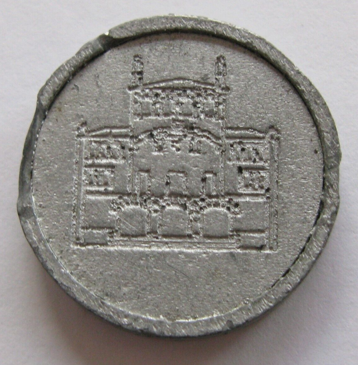 Foto 2 di 2