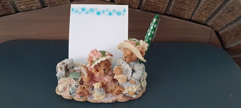 Teddy Bears Paper And Pen Holder Figurine-Arton Gifts