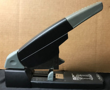 Swingline High-Capacity Heavy-Duty Stapler 210-Sheet Capacity Black/Gray 90002