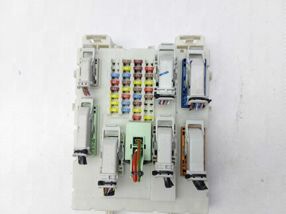 FORD KUGA MK2 C520 2.0 DIESEL BODY CONTROL FUSE BOX F1DT-14A073-EF 2016 - Image 4 of 4