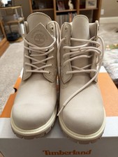 Timberland 6-Inch Premium Womens Beige Leathe...