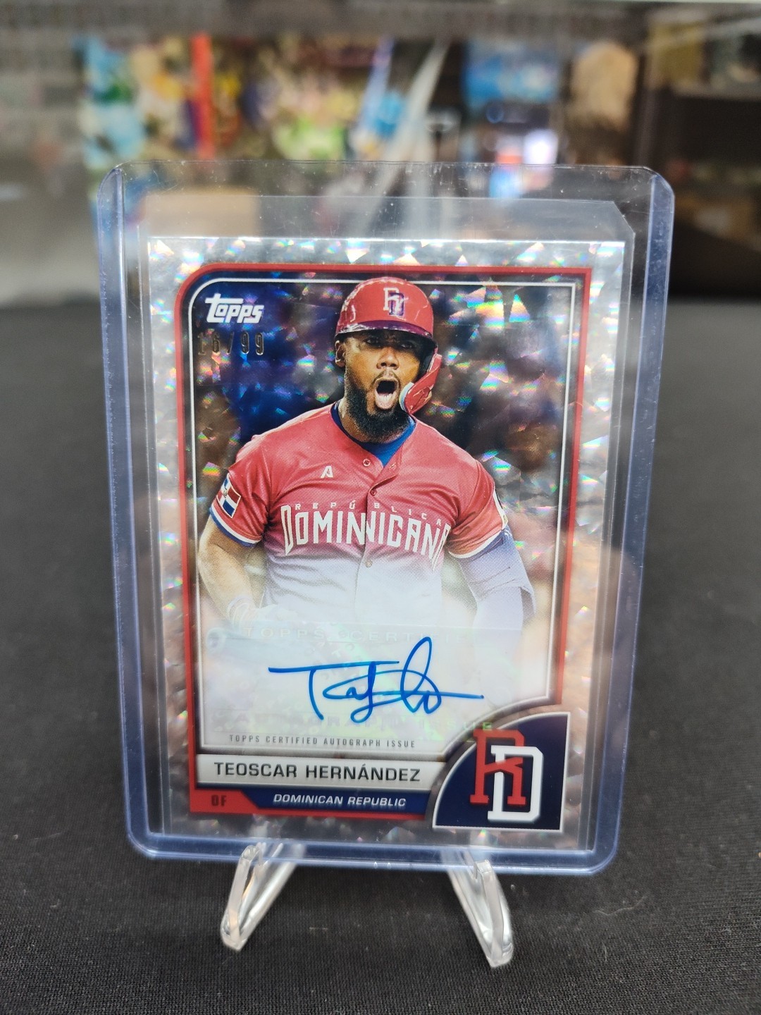 2023 Topps WBC Teoscar Hernandez Cracked Ice Foil Autograph /99 AV-TH