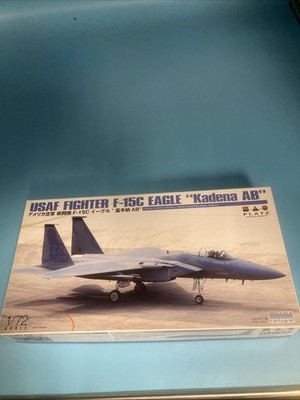 Platz USAF Fighter F-15C Eagle Kadena AB Model Airplane