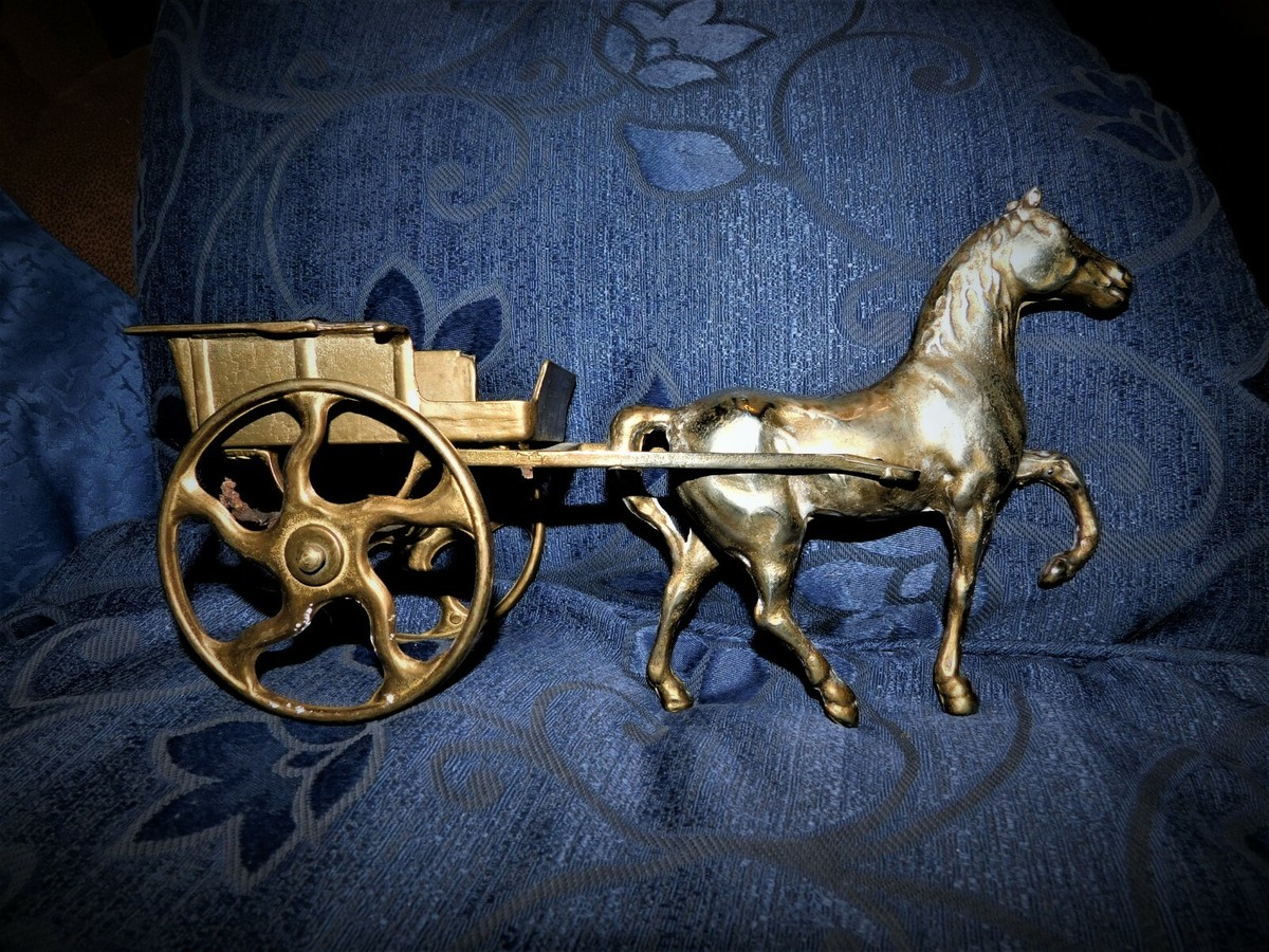 VINTAGE SOLID BRASS GOOD DEFINITION HORSE AND SWIVEL BAR CART