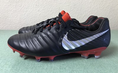 black and red tiempo