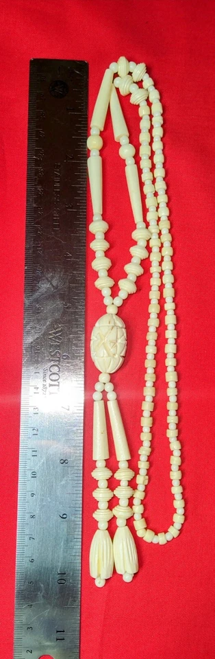 Collares tallados naturales, diseño único en su tipo y pulsera de lucite de color natural  Foto 4 de 4