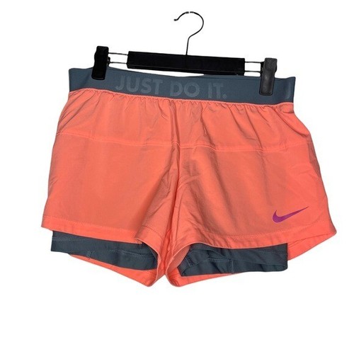 Nike Women's Size S Athletic Peach 
