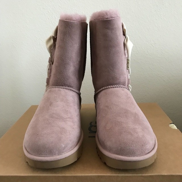 dusty pink uggs