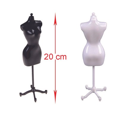 white dress form clothing clothes gown display mannequin model stand D0C
