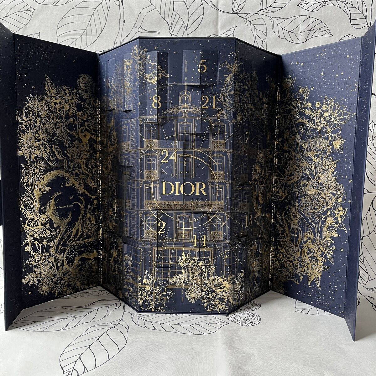 DIOR LUXURY Advent Calendar 2022 Empty Box only USED No DIOR LUXURY Advent Calendar 2022 Empty Box only USED No
