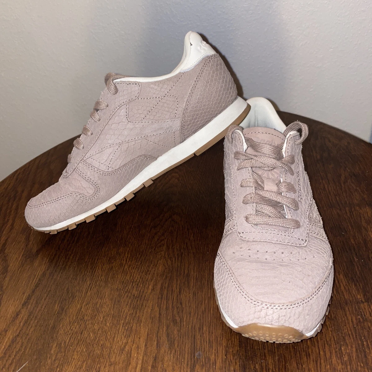 Reebok Classic Leather Clean Trainers Taupe Sz 7.5 | eBay