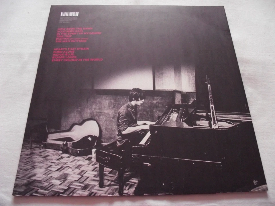 JAKE BUGG ~ HEARTS THAT STRAIN ** 2017 EU VIRGIN LP w/ INSERT. - Image 2 of 4