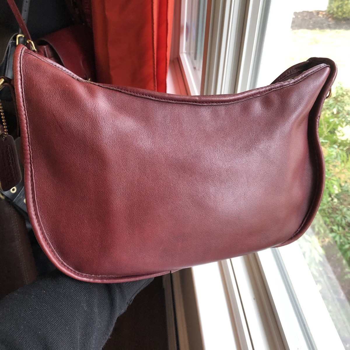 Vintage Coach Swinger Burgundy Wine Crossbody Bag 4040 USA 80's