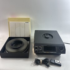 KODAK Carousel Slide Projector Medalist II WORKS W Remote, Lens 140 Tray  Box