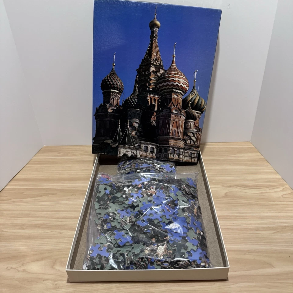 VTG Springbok ST BASIL'S CATHEDRAL Puzzle 500 Pc 18” x 23 1/2” PZL4111 Hallmark - Image 2 of 4