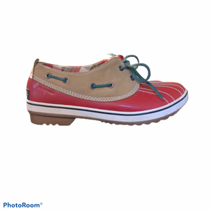 sorel low duck boots