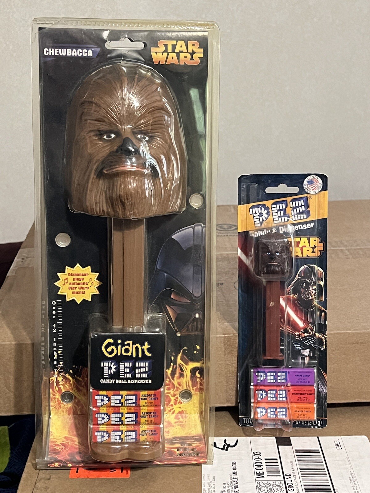 CHEWBACCA Giant PEZ Candy Roll Dispenser Star Wars 2005 NEW OLD STOCK SEALED