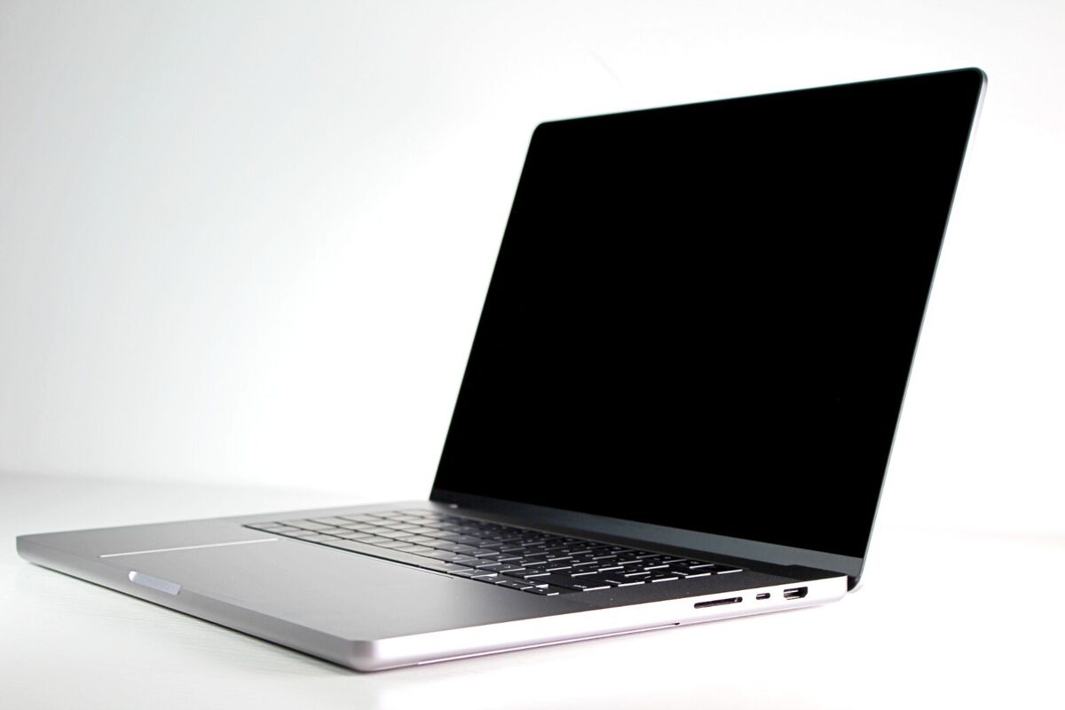 2021 Apple MacBook Pro 14-inch or 16-inch M1 Max Up To 32-C 2021 Apple MacBook Pro 14-inch or 16-inch M1 Max Up To 32-C