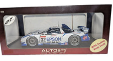 AUTOart 1/18 Honda NSX JGTC 2004 EPSON No.32 80499