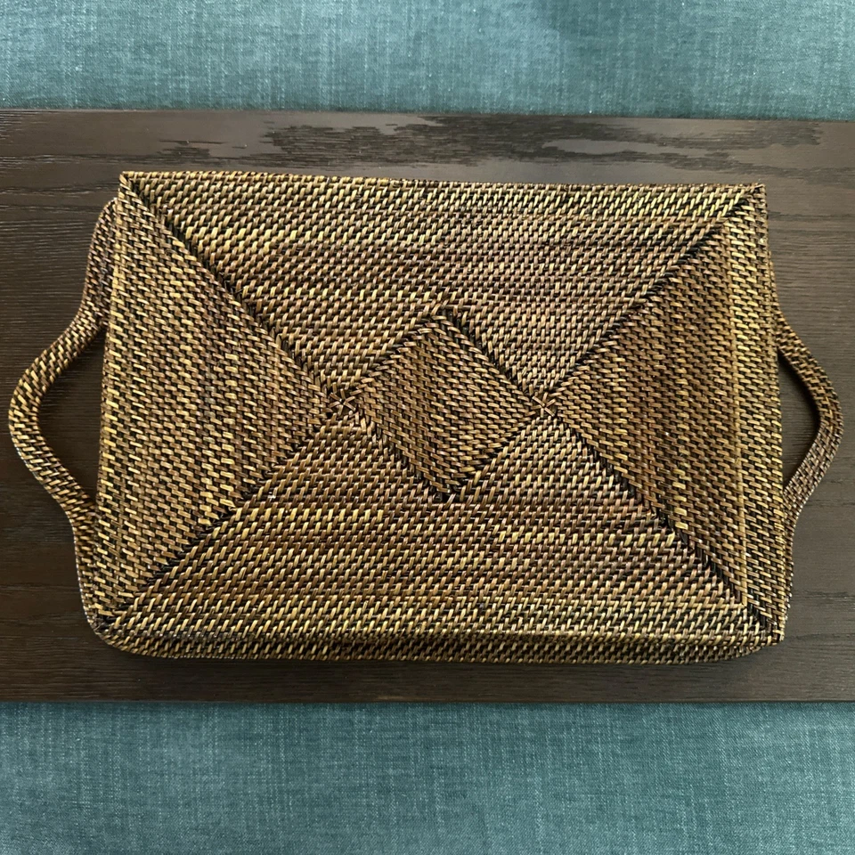 Bandeja para servir de mimbre Pampered Chef Woven Selections con asas Foto 2 de 4