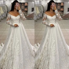 Fantasy Wedding Dresses Off Shoulder Lace Applique Long Sleeves Bridal Gowns